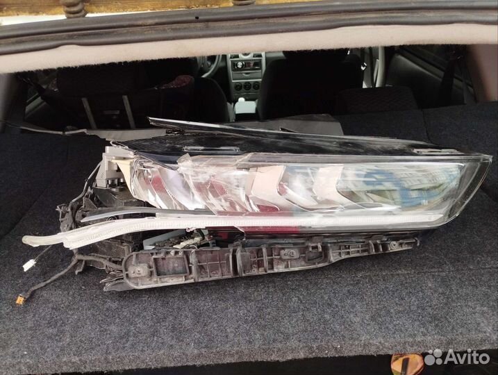 Правая фара kia к5