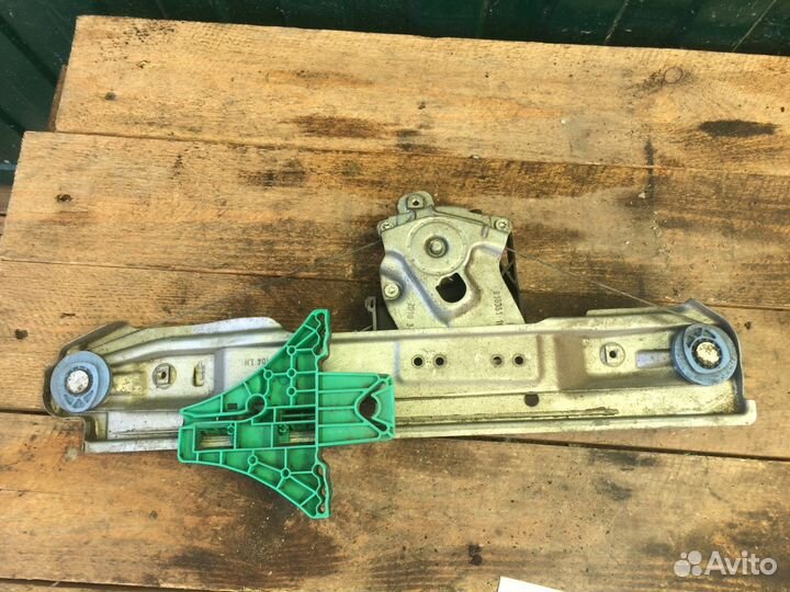 Стеклоподъемники задние Opel Astra J