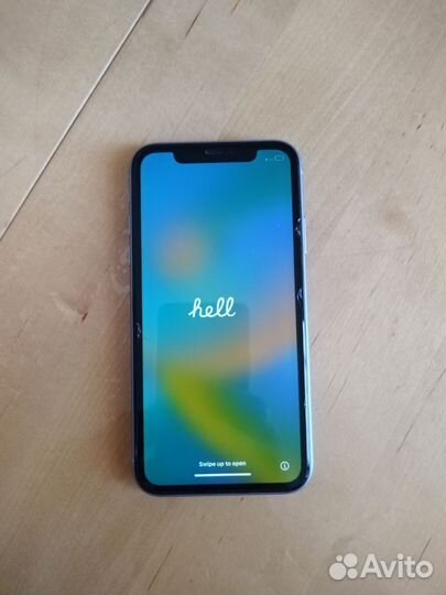 iPhone 11, 64 ГБ
