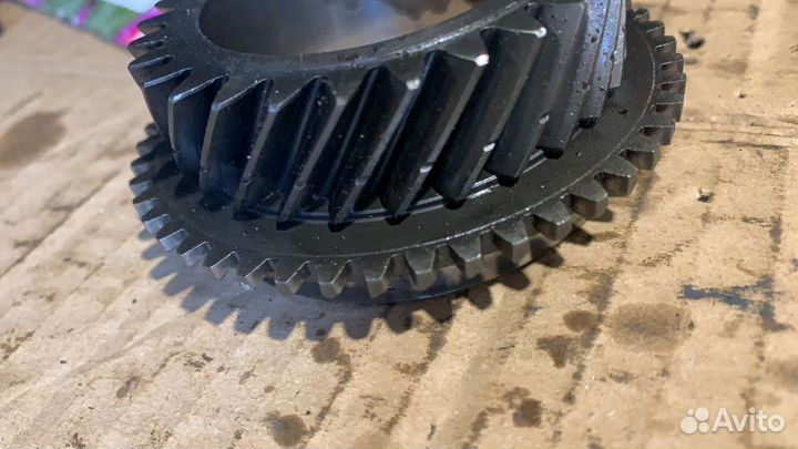 Шестерня 3-ей Mitsubishi lancer mirage 1,8 л