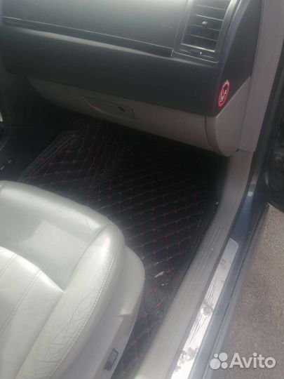 Ковры из экокожи chrysler 300c