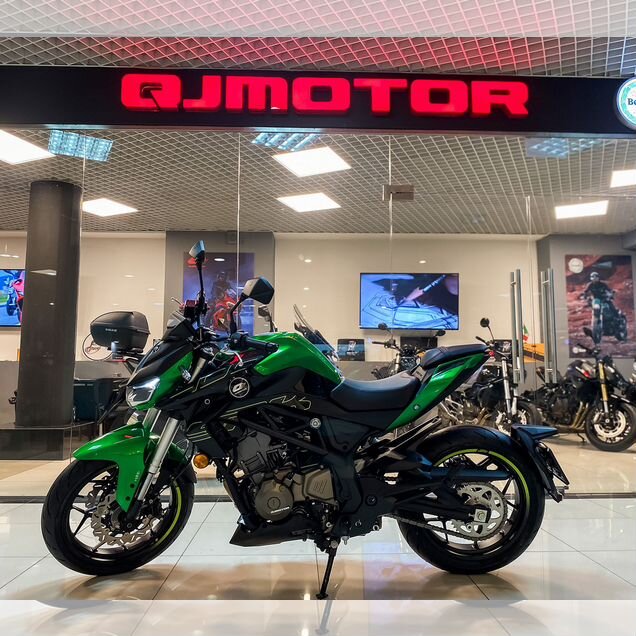 QJMOTOR SRK 400, 2026