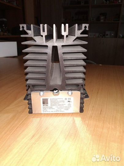 Обогреватель Rittal SK3107000(R3107000) 130/200Вт