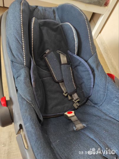 Детское автокресло люлька от 0