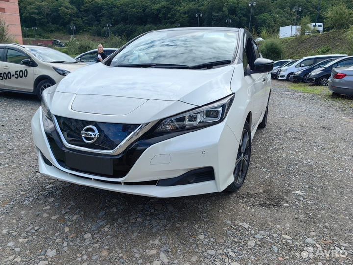 Nissan Leaf AT, 2018, 75 253 км