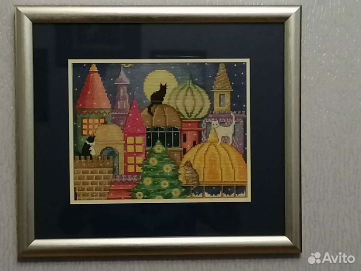 Картина вышитая крестом ручная работа