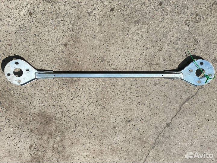 Распорка задних стоек Jaguar XF 2007-2015