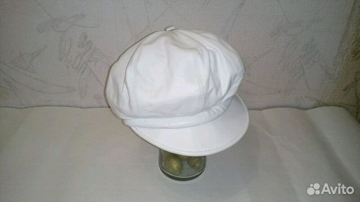 Кепка кожаная