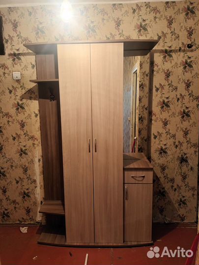 Шкаф в прихожую