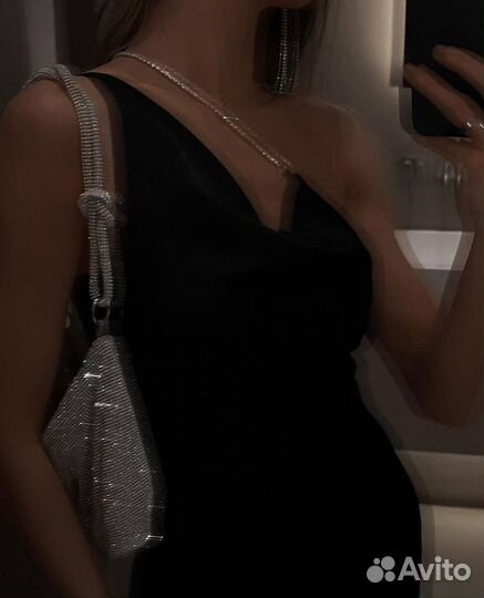 Вечернее платье мини атласное