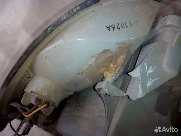 Фара правая hyundai terracan (2001)