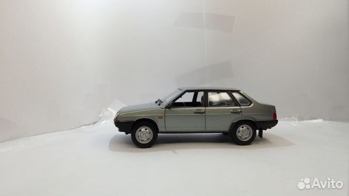 Ваз 21099 / Deagostini / 1:43
