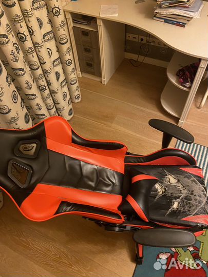 Кресло компьютерное игровое