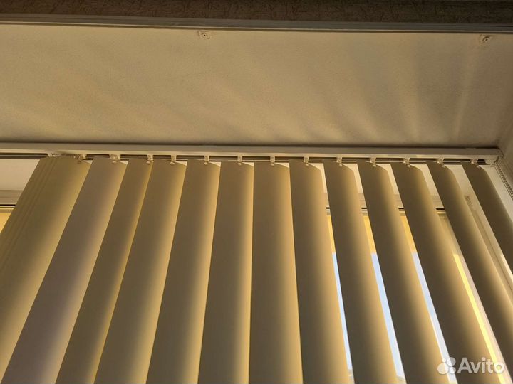 Жалюзи вертикальные пластиковые