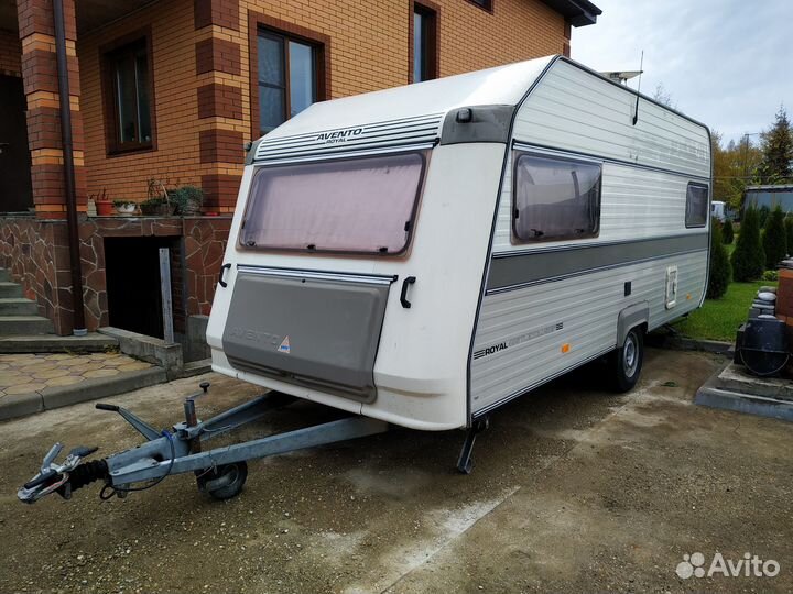 Прицеп-дача Avento Royal 350 TL Exclusive, 1990