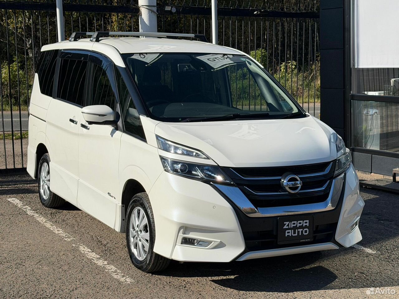 Nissan Serena 2.0 CVT, 2018, 165 627 км