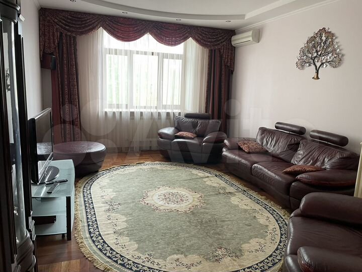 3-к. квартира, 96 м², 2/5 эт.