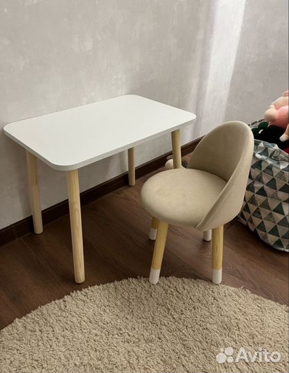 Детский стол