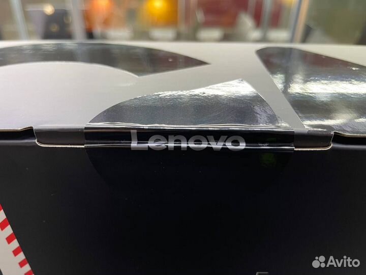 Новая игровая приставка Lenovo Legion GO