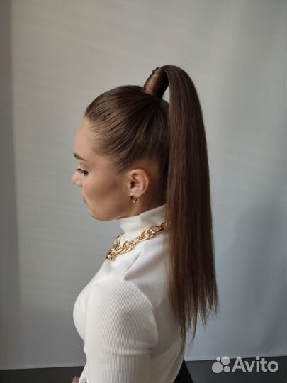 Стилист по волосам