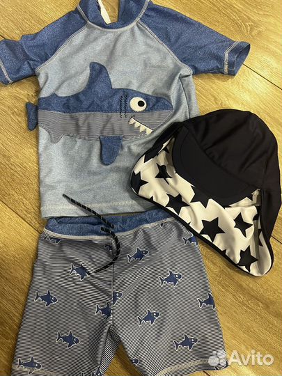 Пляжный костюм детский и сабо