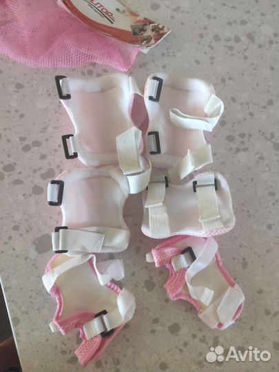 Защита для роликов детская новая