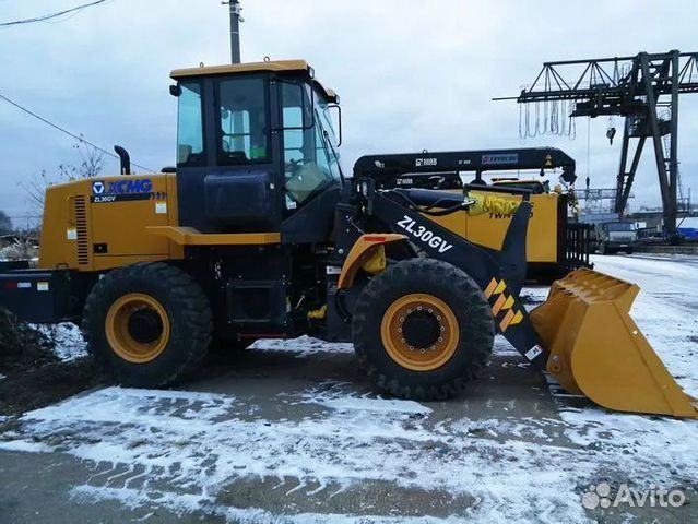 Водитель на фронтальный погрузчик и др