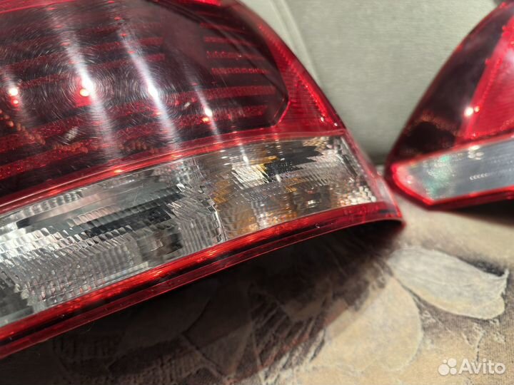 Задние фонари Volkswagen Polo 2017 оригинал