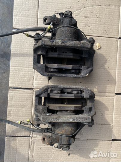 Суппорт передний Citroen C5