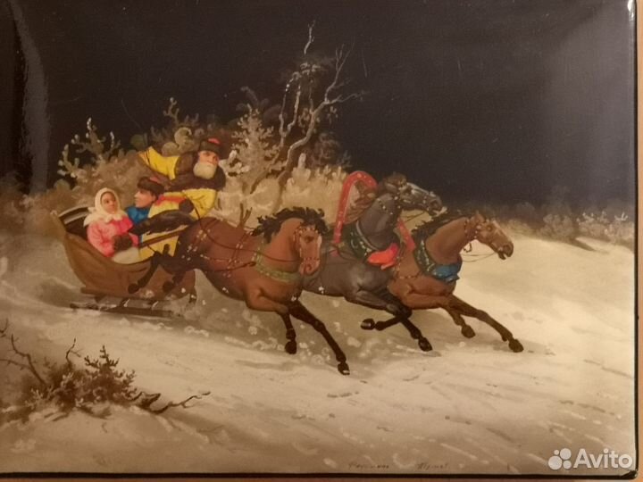 Шкатулка лаковая