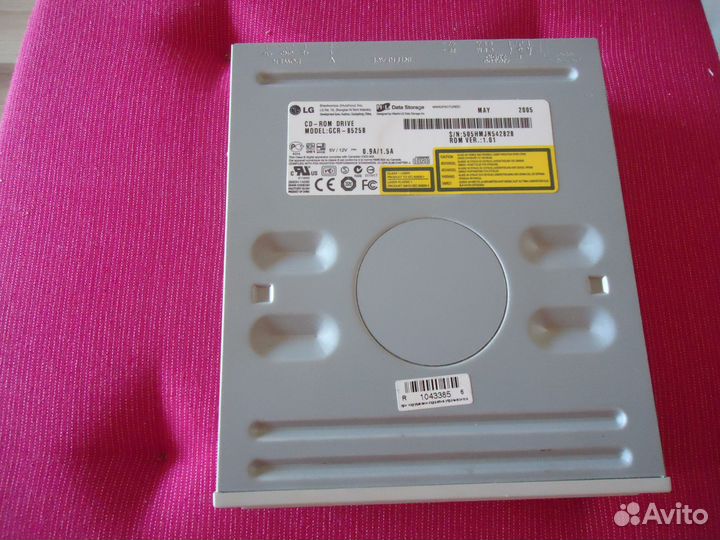 CD-ROM Drive модель GCR-8525B