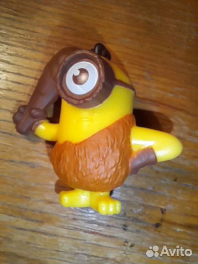 Миньоны из макдональдса