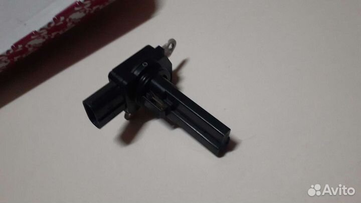 22204-31820 Toyota lexus дмрв