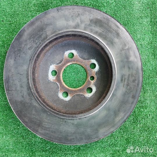 Диск тормозной передний Bmw 5-Series G30