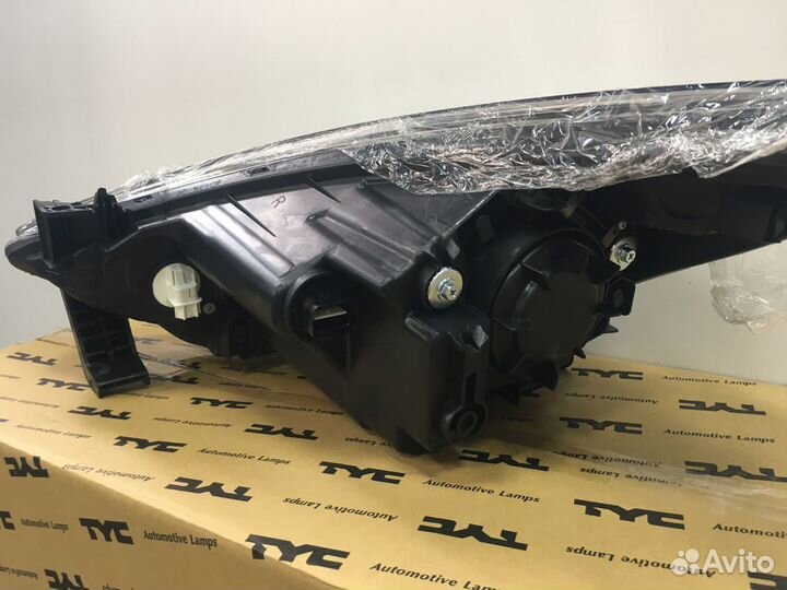 Фара Правая Hyundai Solaris 2010-2014