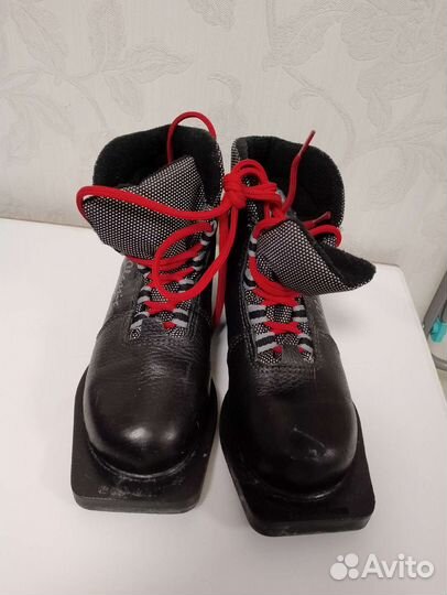 Лыжные ботинки motor 34р