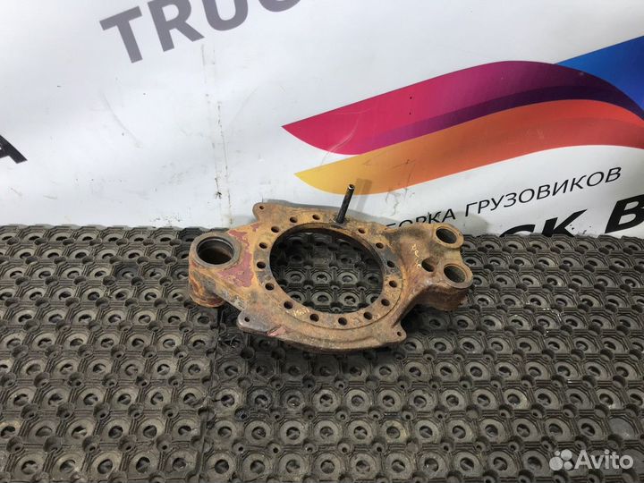 Щит опорный задний Renault Major