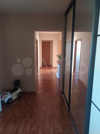 2-к. квартира, 84 м², 9/9 эт.