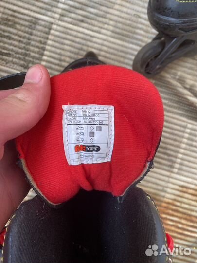 Роликовые коньки