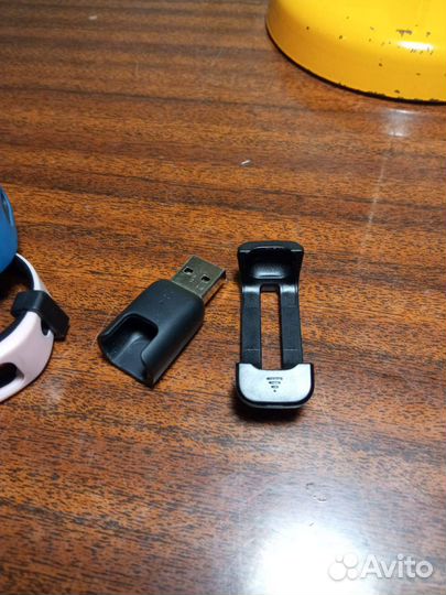 Зу для honor band 4 running