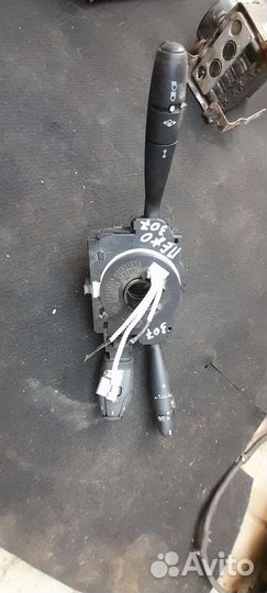 Подрулевой переключатель peugeot 307