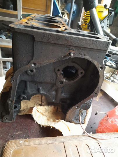 Блок двигателя ваз