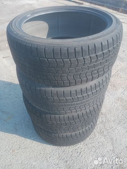 Dunlop DSX-2 235/40 R19 98H
