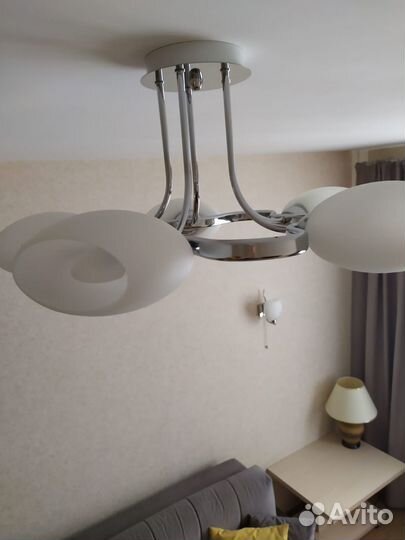 Люстра потолочная