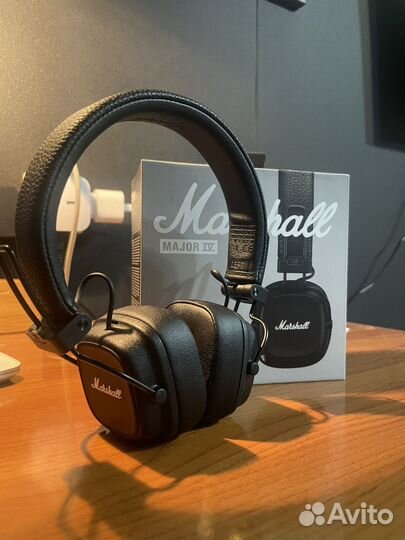 Беспроводные наушники marshall major 4