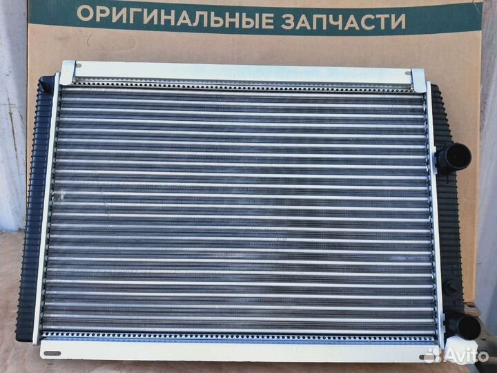 Радиатор охлаждения УАЗ патриот, Пикап, Профи