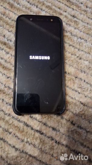 Samsung Galaxy A6, 4/32 ГБ