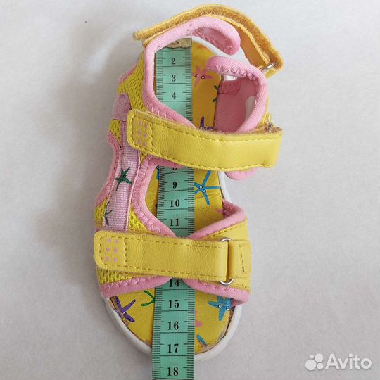 Сандалии для девочки