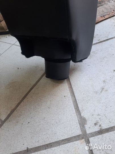 Подлокотник KIA