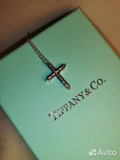 Крестик с бриллиантами муассанитами 0,6 ct